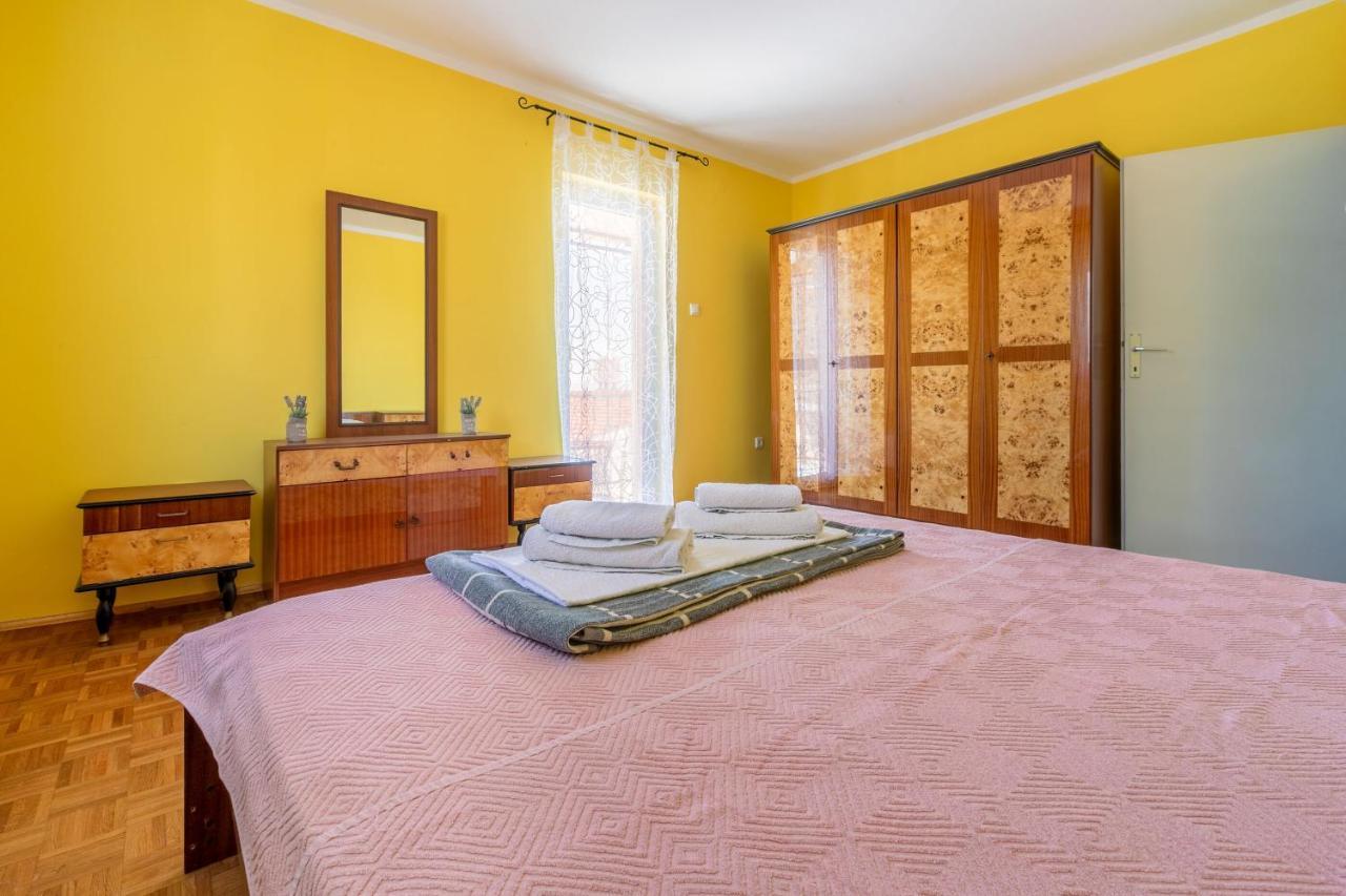 Apartment Mira Crikvenica Eksteriør bilde